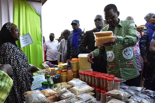 Burkina/Fête de l’Indépendance: La foire officiellement ouverte à Manga avec plus de 300 exposants