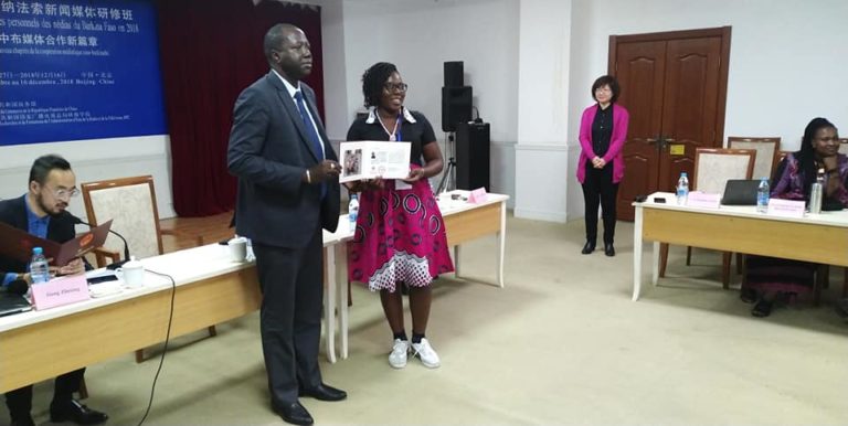 Fin de formation pour une trentaine de journalistes burkinabè en Chine