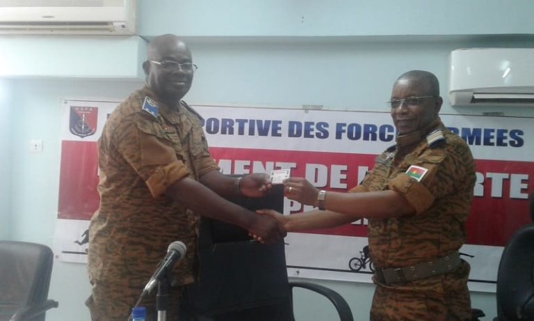 FootD1: L’USFA lance sa carte de supporteurs