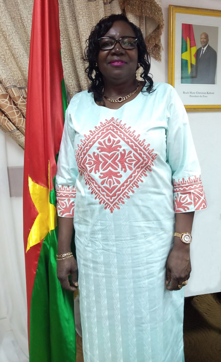 Burkina: L’adoption de bonnes pratiques peuvent garantir la santé bucco-dentaire (ministère de la Santé)