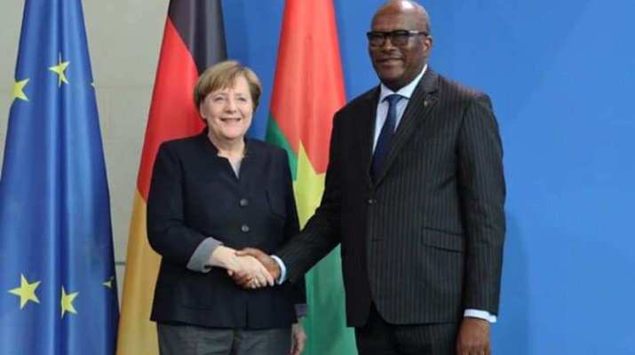 La chancelière allemande Angela Merkel en visite à Ouagadougou en début mai