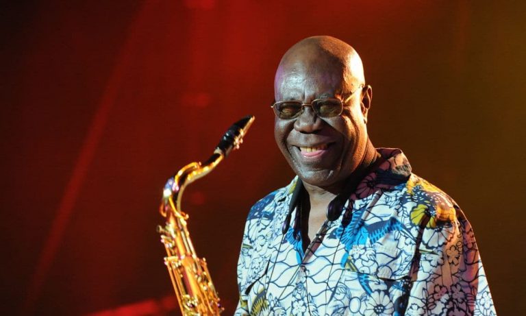 Décès mardi de Manu Dibango, célèbre saxophoniste camerounais