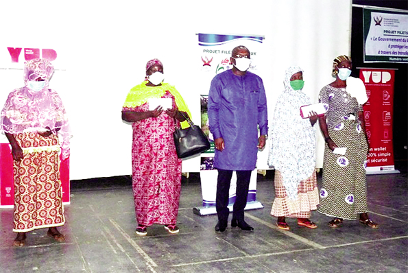 Covid-19 au Burkina: Un soutien de  860 millions de FCFA pour environ 43 mille femmes