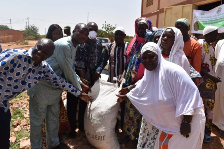 Burkina: 72 tonnes d’aliments pour bétail pour des éleveurs vulnérables