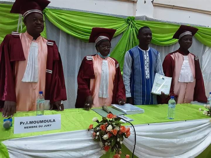 Thèse de doctorat: Un chercheur décortique la situation des professeurs sans formation professionnelle