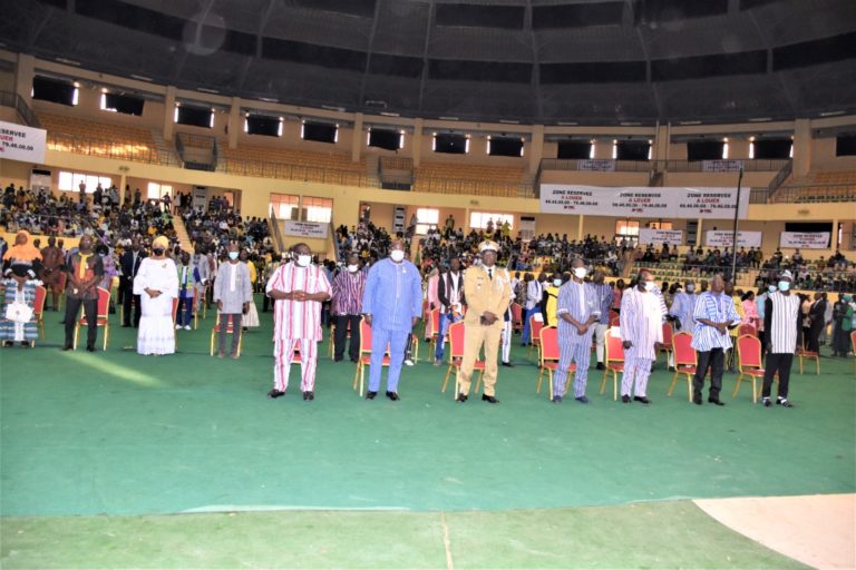 104 récipiendaires décorés par le ministère des sports