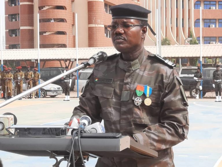 Burkina/Douane : Adama Nana prend le bâton de commandement