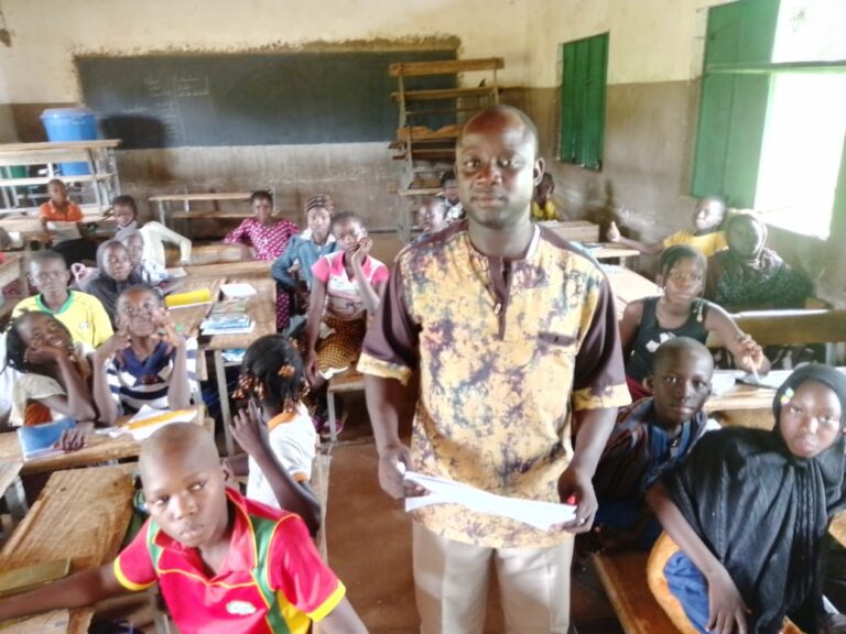 Burkina/Kossi : Cours de vacances au profit des élèves déplacés
