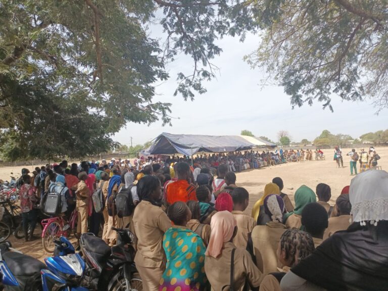 Santé sexuelle: Plan international Burkina sensibilise des élèves de Manga