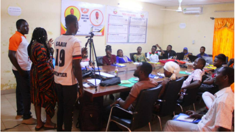 Activisme et veille citoyenne : 30 jeunes formés en mobil journalisme au Zondoma