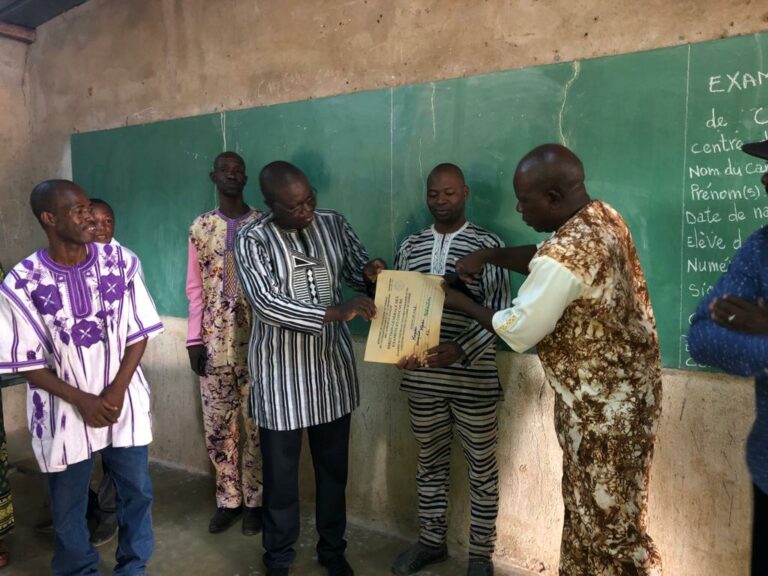 CEP : Le SG de la province du Ioba attend des 6 018 candidats «de bons résultats»     