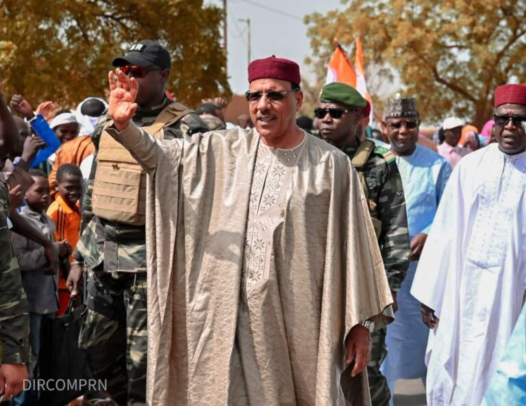 Niger: La CEDEAO appelle à libérer immédiatement le président Bazoum