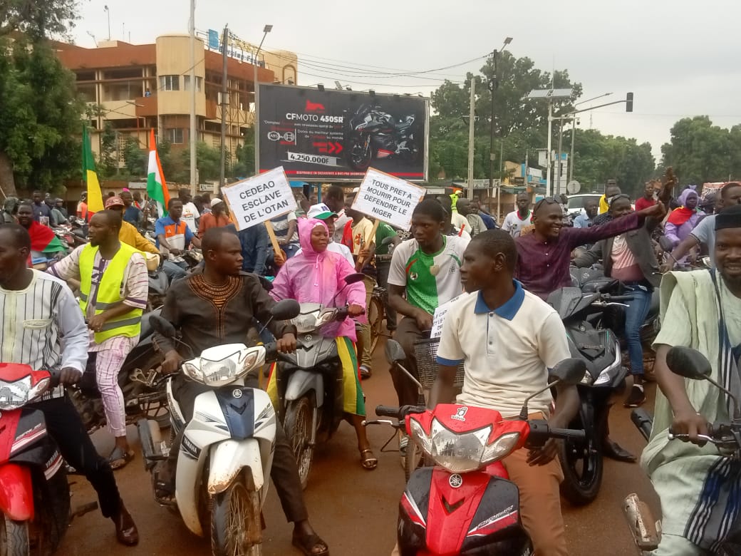 Des organisations de la société civile burkinabè traduisent leur solidarité aux nouvelles autorités du Niger 