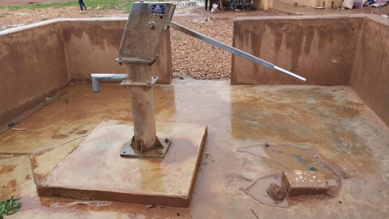 Sanmatenga : La DSR veut faciliter un accès à leau potable pour tous.