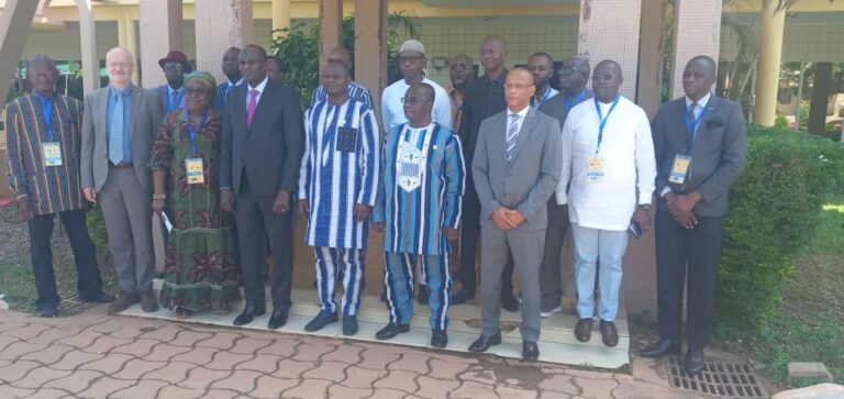Burkina/Minéraux du Développement : Des acteurs échangent pour un changement positif du domaine