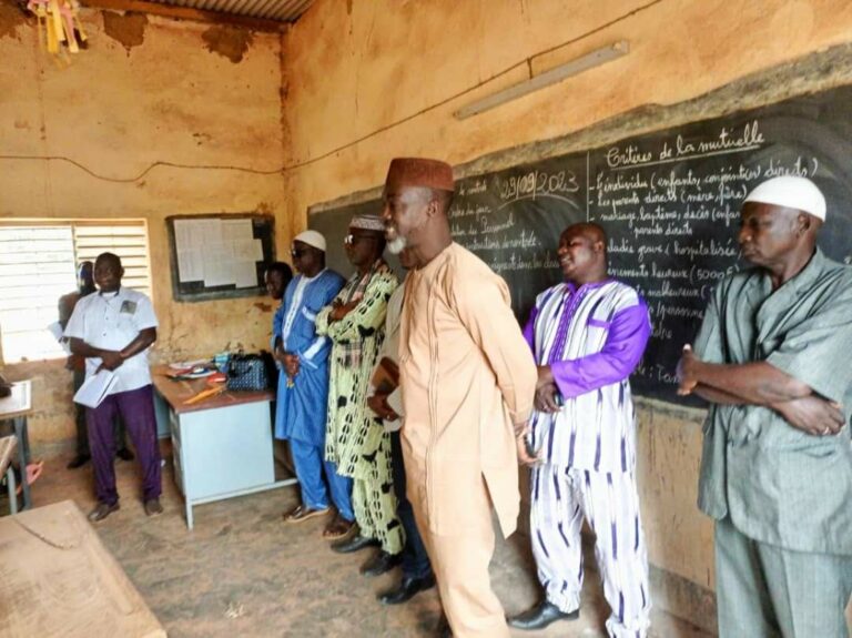 Loroum/Rentrée scolaire 2023-2024 : Le haut-commissaire, Djibril Bassolé encourage les acteurs de l&rsquo;éducation 