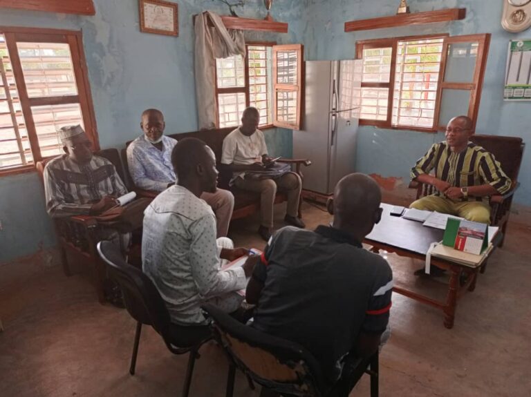 Kossi : Le haut-commissaire Noufo Dembélé sengage à travailler avec les journalistes pour relever les défis communs