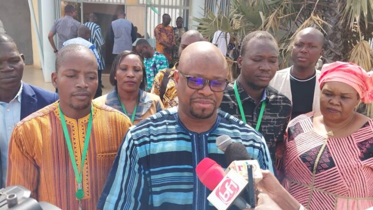 Résilience communautaire au Centre-Nord : Self Help Africa décaisse 2,5 milliards de FCFA