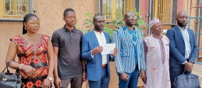 Effort de paix: La Fédération des associations des Burkinabé en Italie (FABI) donne encore plus de 9 millions de FCFA