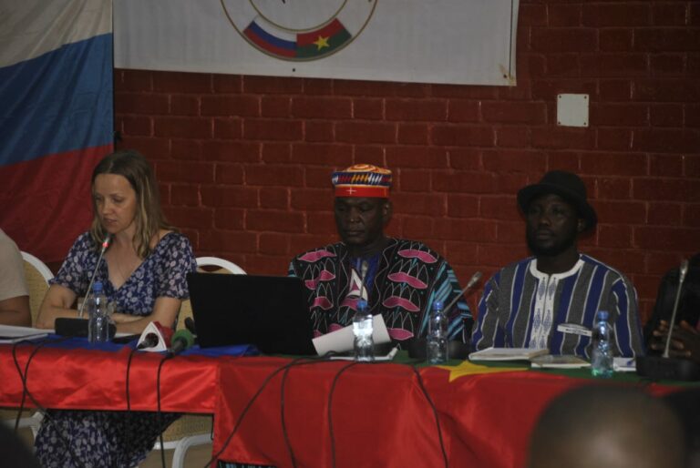 Burkina : des panelistes prônent la protection et la conservation des valeurs coutumières et traditionnelles