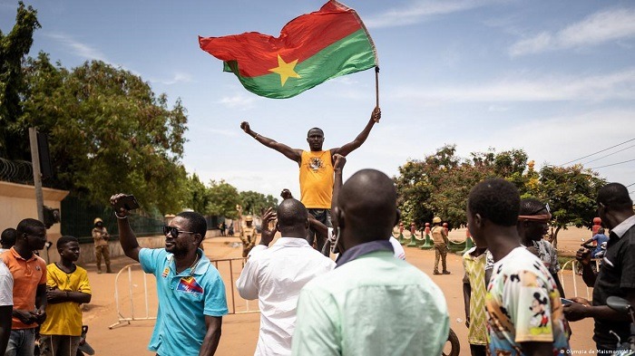 Engaging all Burkinabè in the patriotic momentum, theme of a public conference scheduled for April 3 in Ouagadougou. Engaging all Burkinabè in the patriotic momentum, theme of a public conference scheduled for April 3 in Ouagadougou.