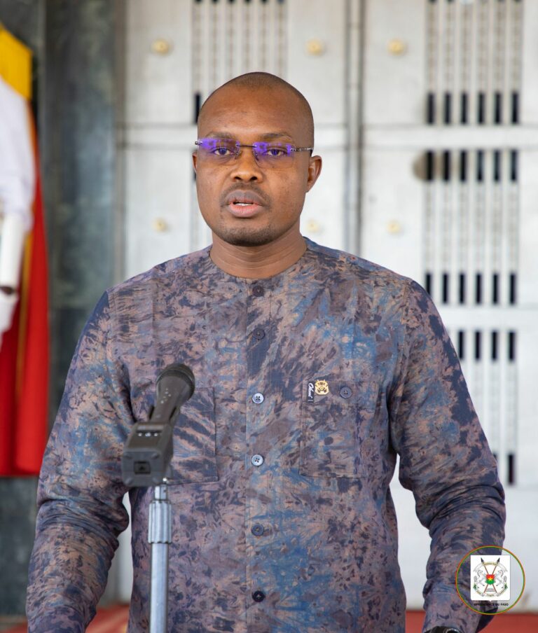 Rémunération des prestations spécifiques : le gouvernement abroge les décrets y relatifs pour corriger les abus