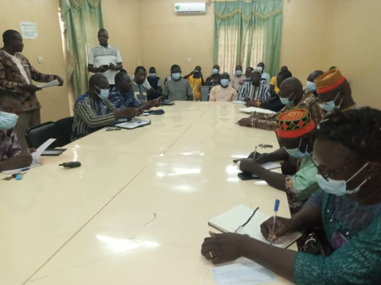 Lutte contre le paludisme : le district sanitaire de Kombissiri mobilise les leaders d&rsquo;opinion