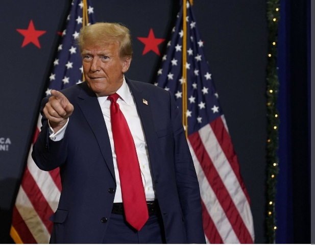 Trump arrive à Milwaukee pour la convention républicaine après la tentative d&rsquo;assassinat