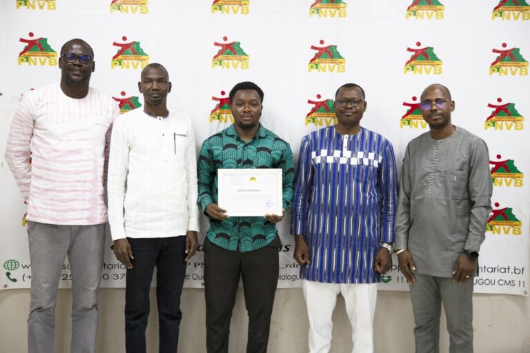 Burkina : Le Programme national de volontariat salue le dévouement d’un de ses agents