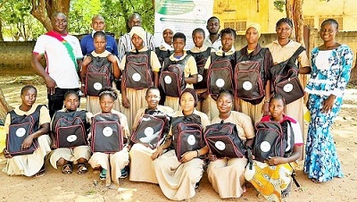 Continuité éducative des adolescentes vulnérables: Des kits scolaires aux élèves déplacées internes des Hauts-Bassins