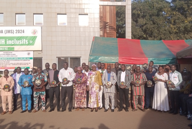 Burkina/Sida: Le gouvernement appelle à la vigilance malgré la baisse de la seroprévalence