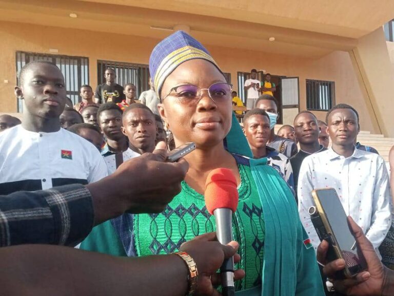 Koudougou / Université Norbert Zongo : Pr Windkouni Haoua Eugénie Maiga prend les rênes