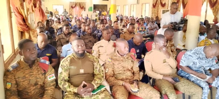 Sahel : Immersion des jeunes de Dori dans la révolution progressiste et populaire burkinabè à travers une conférence publique