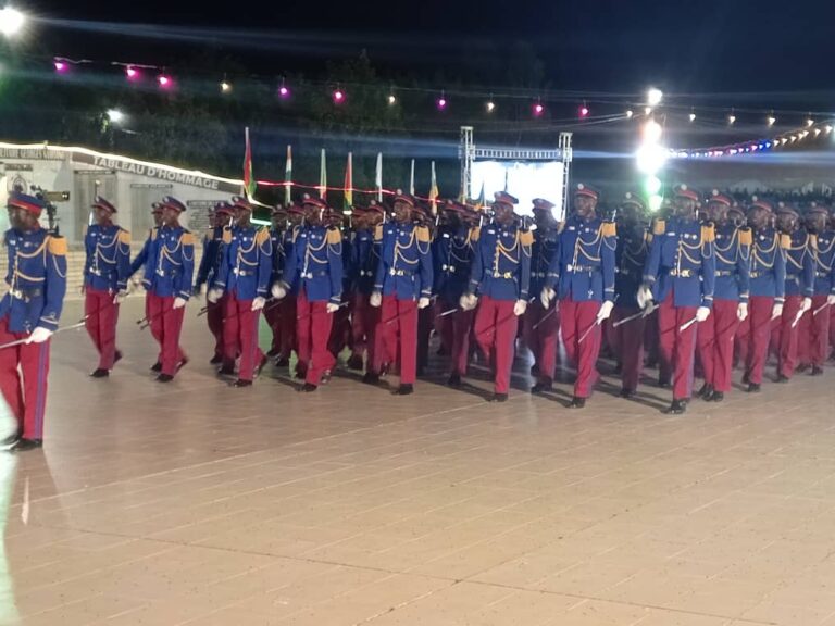 Burkina : le Président du Faso mandate les Sous-lieutenants de libérer le pays et venger les anciens