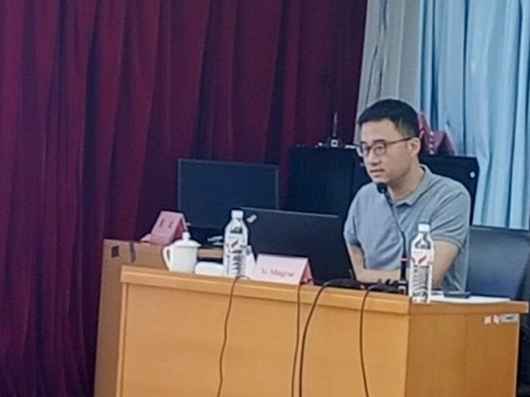 Pékin : L’intelligence artificielle ne peut remplacer la réflexion humaine (Pr Deqiang Ji)