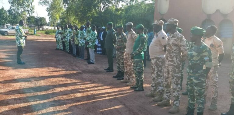 Sapouy : Les couleurs nationales hissées au Haut-Commissariat