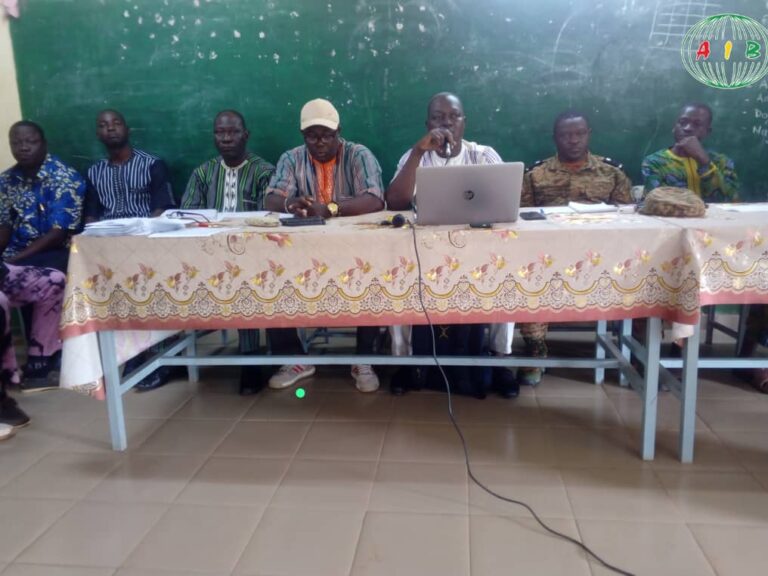 Mouhoun : Les acteurs de l’éducation de Ouarkoye échangent sur les préparatifs de la rentrée scolaire 2025-2026 