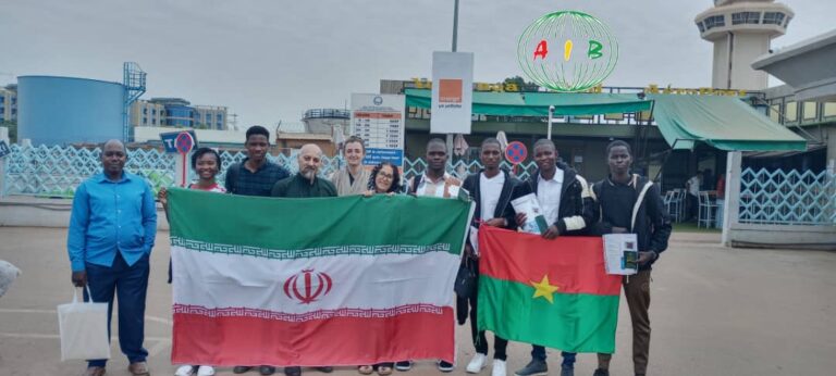 Des bénéficiaires de bourses iraniennes s’engagent à revenir servir le Burkina