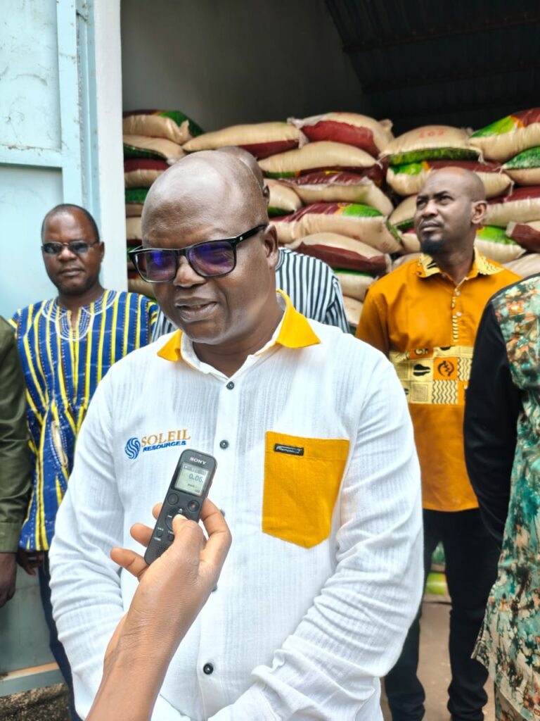 Burkina/Boulgou : 50 tonnes de riz offertes aux déplacés internes de Sawenga