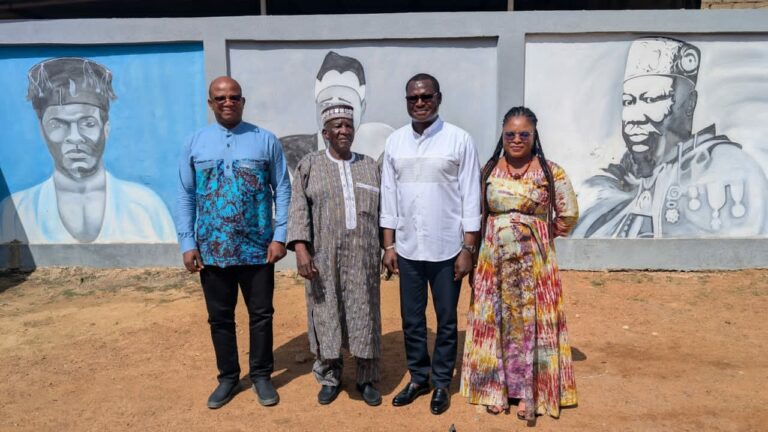 Zorgho : Le ministre Gilbert Ouédraogo veut redonner vie au patrimoine Warba