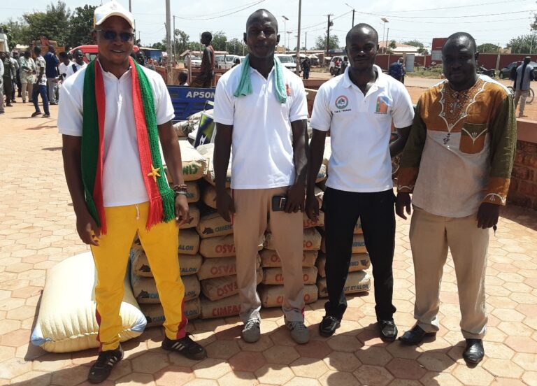 Mouhoun/Lancement de Faso Mêbo dans la province du Mouhoun : Plus de 373 tonnes de ciment récoltées 