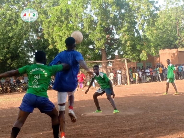 Solenzo : FDS et veille citoyenne livrent un match de cohésion et de solidarité 