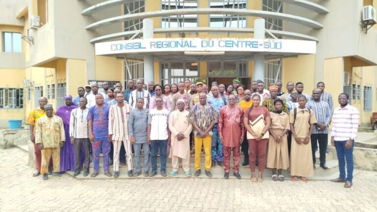 Zoundweogo : Le haut-commissaire préside le cadre de concertation provinciale pour un développement durable