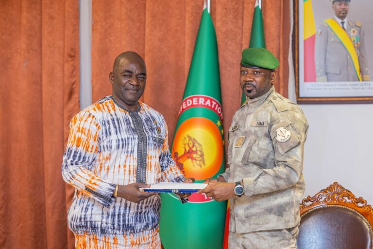 AES : Bassolma Bazié transmet un message du Capitaine Traoré au Général Goïta