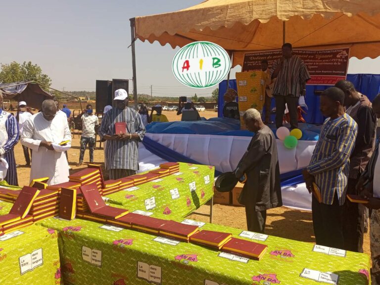 Bougouriba/Christianisme : Le Nouveau Testament en djaané voit le jour après deux décennies de travaux