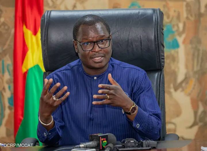 Burkina: Le ministre de la Communication rappelle aux journalistes leur devoir de responsabilité sociale