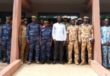 Léraba/Passation de charge : La Police remet les locaux de sécurité à la Gendarmerie à Douna