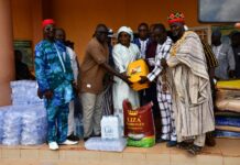 Burkina : L’association Faso Lagam Taaba offre des vivres aux appelés de l’immersion patriotique obligatoire