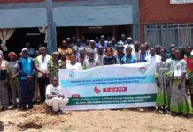 Sourgoubila : L’ADC-Délwendé remet des kits d’installation à 11 jeunes et femmes formés