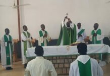 Kourittenga : Une messe d’action de grâce clôture la 3ᵉ édition des journées de retrouvailles des anciens séminaristes